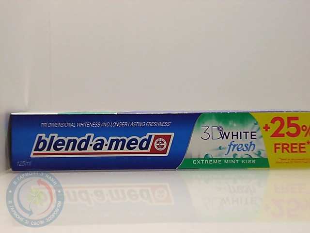 Зубна паста Blend-a-Med 3D White Fresh м'ятний поцілунок 125мл